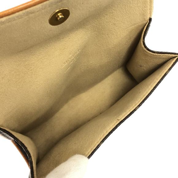 LOUIS VUITTON Florentine Clutch Bag - Picture 5 of 12